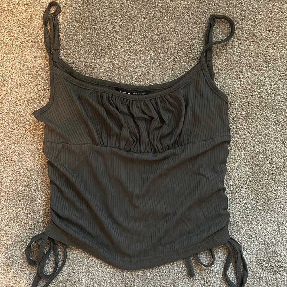 SHEIN Forest Green Cropped Tank Top. Size Small